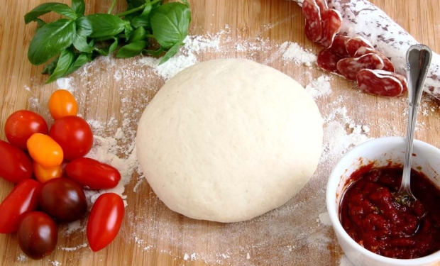 How to Make Authentic Italian Pizza Dough for Restaurants